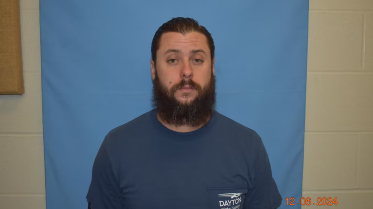 U4XGGLYR45G6FIGDYQP34DNDBY